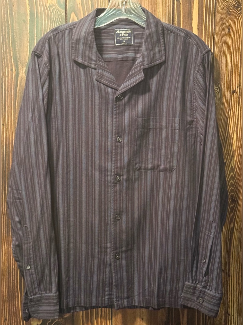 Abercrombie & Fitch Men's Button-Up Shirt Black and Gray Striped Size Medium